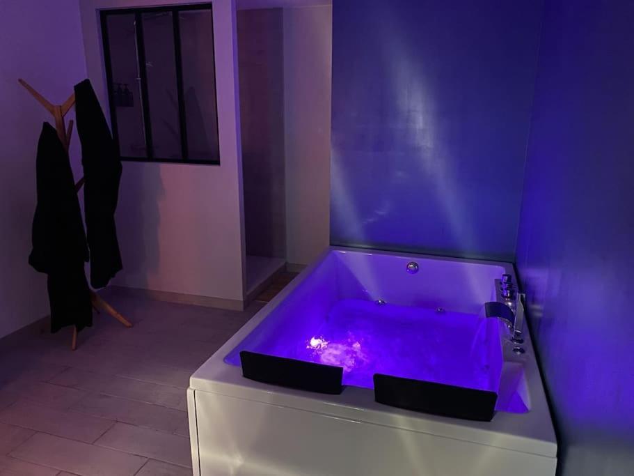 Detente Et Spa Pour Se Ressourcer Bullion 外观 照片